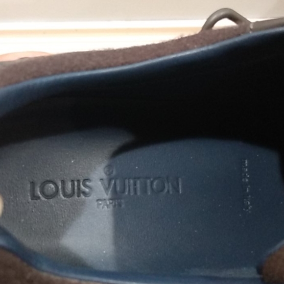 Louis Vuitton Men's Elliptic Damier sneaker - Picture 7 of 12